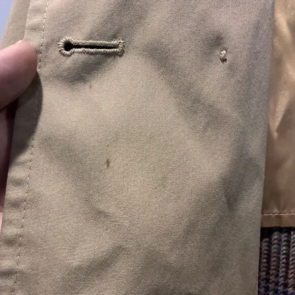 Vintage Union Made Misty Harbor Petite 4 Trench Coat Tan Plaid Lined Belted - Picture 14 of 16